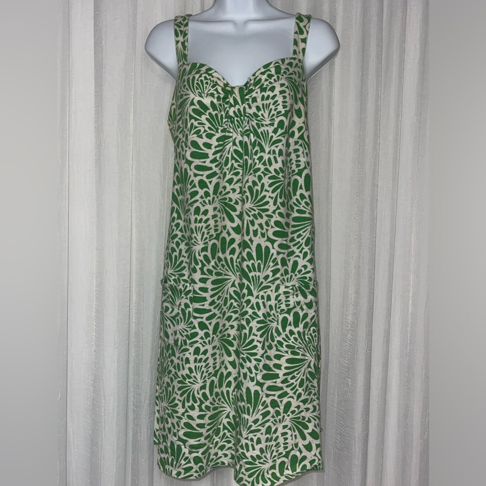 8R Boden pocket Dress very comfortable-green with white floral